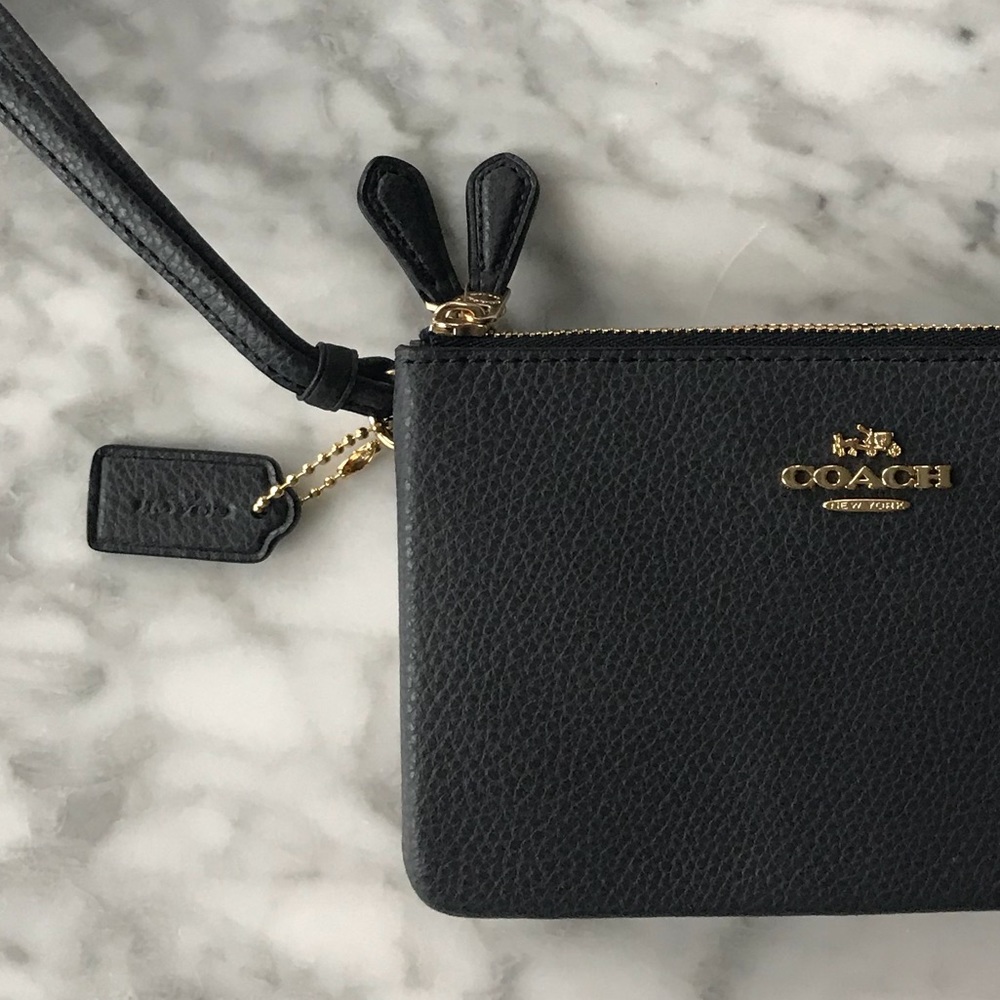 COACH Leather Wristlet in Midnight ✨ NWT